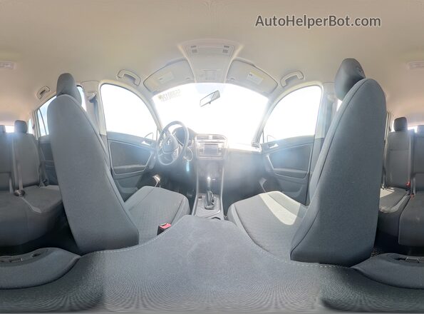 3VV1B7AX2KM079188 2019 VOLKSWAGEN TIGUAN White Widok naklejki z numerem VIN