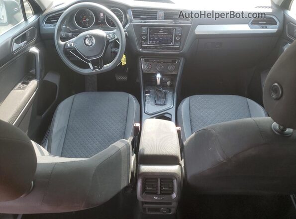 3VV1B7AX2KM144492 2019 VOLKSWAGEN TIGUAN Gray Dashboard view