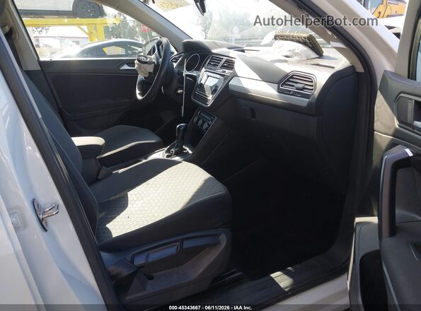3VV1B7AX2MM039793 2021 VOLKSWAGEN TIGUAN White Vista interior delantera
