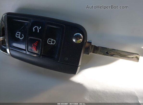 3VV1B7AX2MM039793 2021 VOLKSWAGEN TIGUAN White Vista del salpicadero