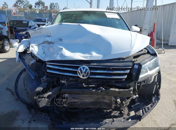 3VV1B7AX2MM039793 2021 VOLKSWAGEN TIGUAN White Vista interior trasera
