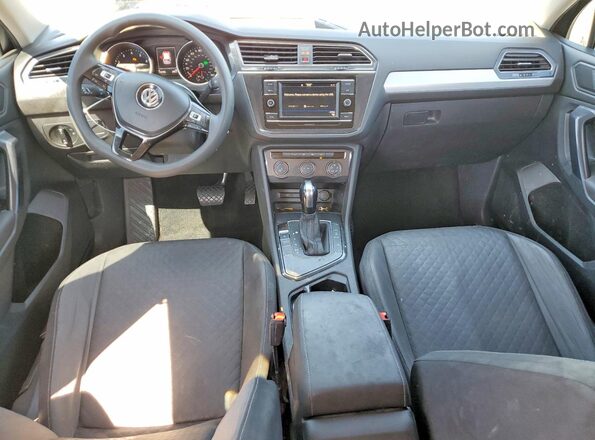 3VV1B7AX2MM044296 2021 VOLKSWAGEN TIGUAN Gray 