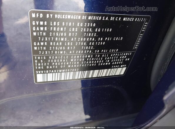 3VV1B7AX2MM097063 2021 VOLKSWAGEN TIGUAN Blue Engine compartment view