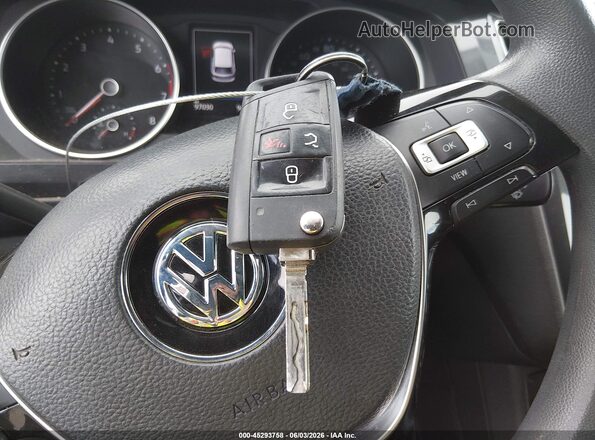 3VV1B7AX3LM004114 2020 VOLKSWAGEN TIGUAN White Dashboard view