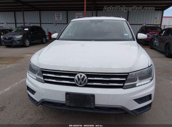 3VV1B7AX3LM004114 2020 VOLKSWAGEN TIGUAN White Rear interior view