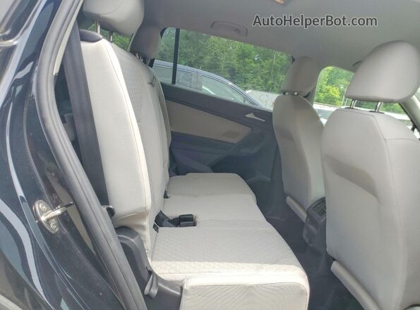 3VV1B7AX3MM025563 2021 VOLKSWAGEN TIGUAN Черный Вид задних сидений