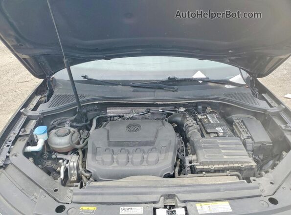 3VV1B7AX3MM025563 2021 VOLKSWAGEN TIGUAN Черный Вид задней части салона