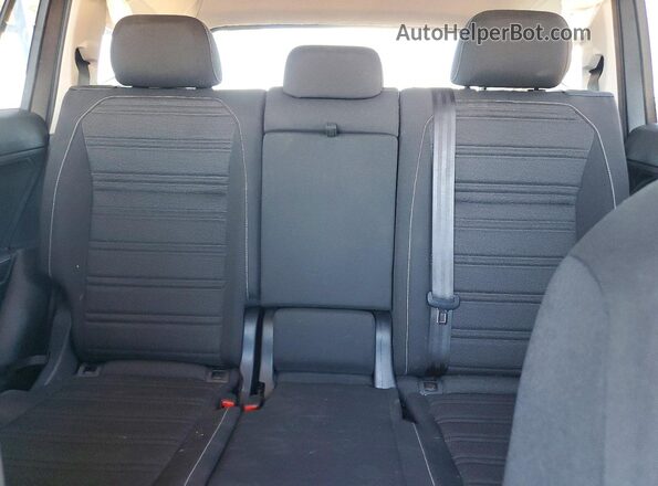 3VV1B7AX3NM146546 2022 VOLKSWAGEN TIGUAN Gray 