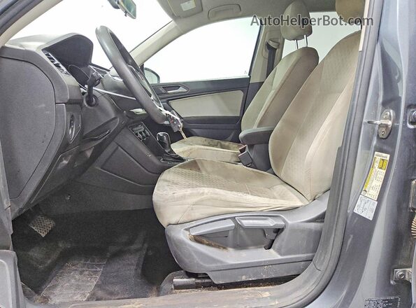 3VV1B7AX4LM043455 2020 VOLKSWAGEN TIGUAN Gray 