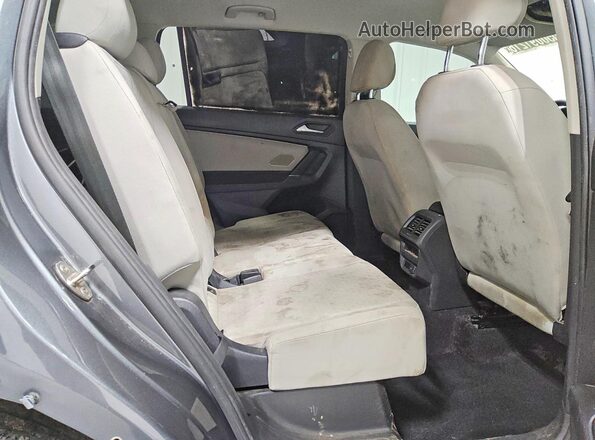 3VV1B7AX4LM043455 2020 VOLKSWAGEN TIGUAN Gray 