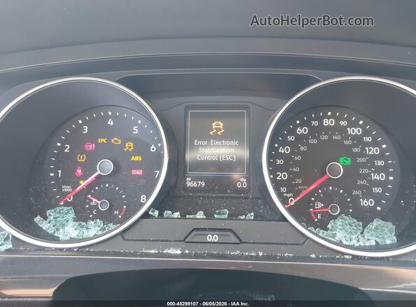 3VV1B7AX5JM090359 2018 VOLKSWAGEN TIGUAN Black Հետևի նստատեղերի տեսք