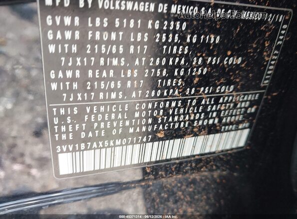 3VV1B7AX5KM071747 2019 VOLKSWAGEN TIGUAN Black Vista del compartimento del motor