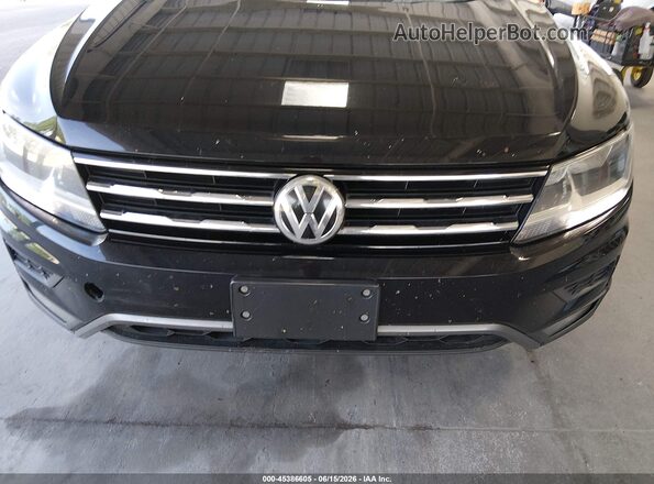 3VV1B7AX6JM017503 2018 VOLKSWAGEN TIGUAN Black Widok wnętrza z tyłu