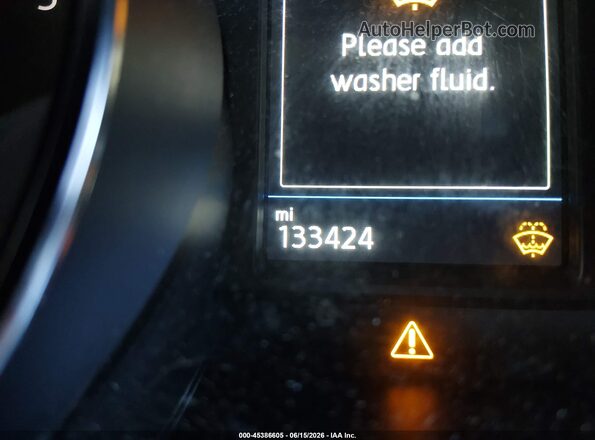 3VV1B7AX6JM017503 2018 VOLKSWAGEN TIGUAN Black 