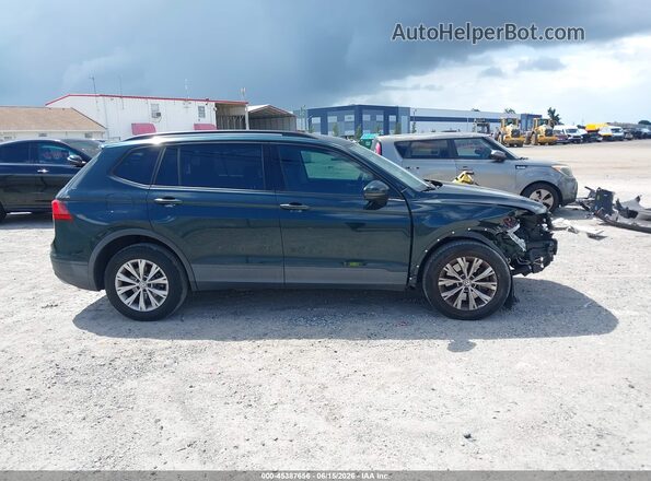 3VV1B7AX6JM119934 2018 VOLKSWAGEN TIGUAN Green უკანა სალონის ხედი