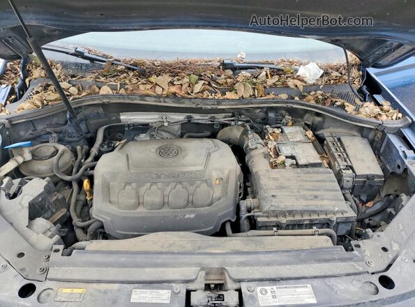 3VV1B7AX7JM108621 2018 VOLKSWAGEN TIGUAN Blue 