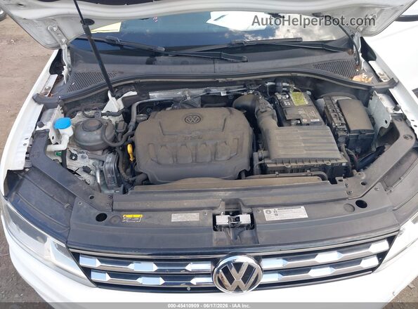3VV1B7AX7KM087822 2019 VOLKSWAGEN TIGUAN Белый Вид сзади