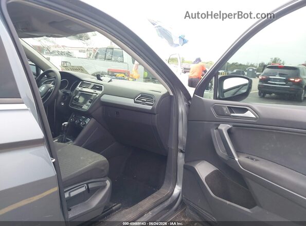 3VV1B7AX7LM038458 2020 VOLKSWAGEN TIGUAN Gray Vista interior delantera