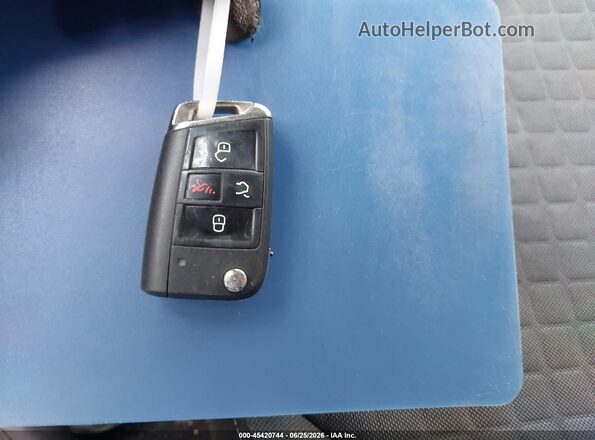 3VV1B7AX7MM119171 2021 VOLKSWAGEN TIGUAN Black Vista del salpicadero