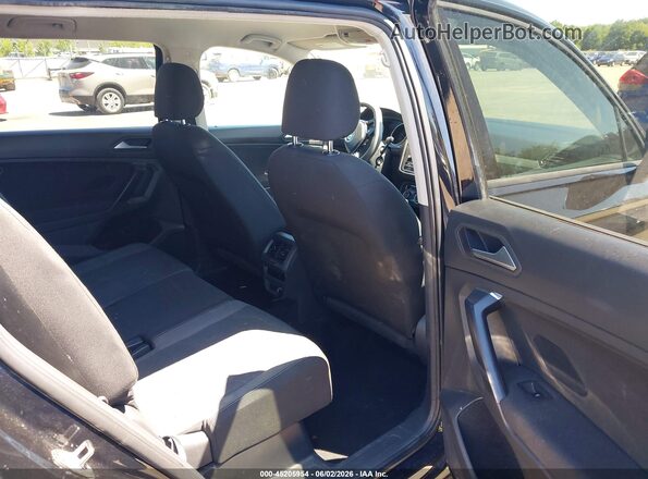 3VV1B7AX8MM034372 2021 VOLKSWAGEN TIGUAN Черный 