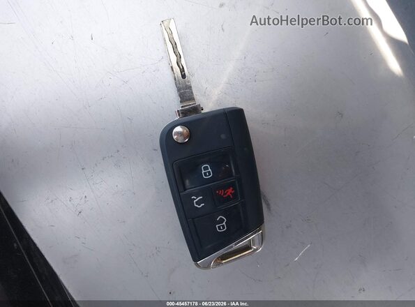 3VV1B7AX9MM011389 2021 VOLKSWAGEN TIGUAN Gray Widok deski rozdzielczej