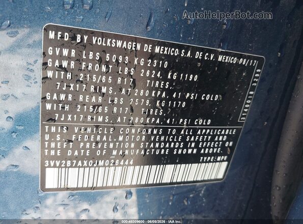3VV2B7AX0JM026444 2018 VOLKSWAGEN TIGUAN Blue ძრავის განყოფილების ხედი