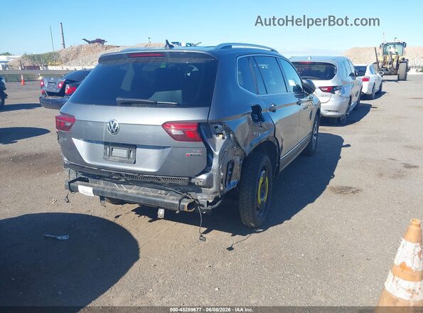 3VV2B7AX0JM134496 2018 VOLKSWAGEN TIGUAN Серый 