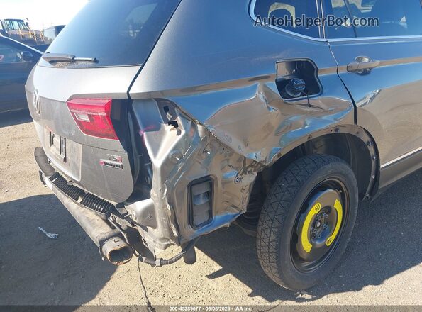 3VV2B7AX0JM134496 2018 VOLKSWAGEN TIGUAN Серый 