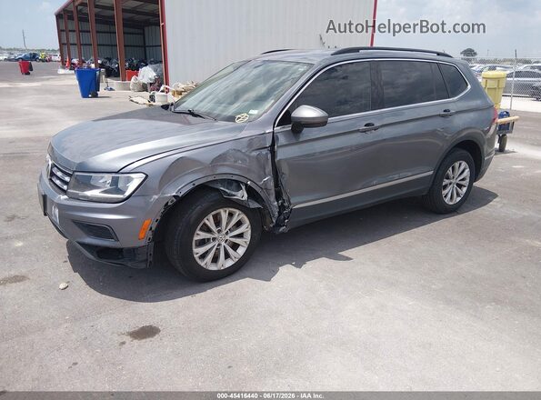3VV2B7AX0JM169233 2018 VOLKSWAGEN TIGUAN Gray Tył prawy