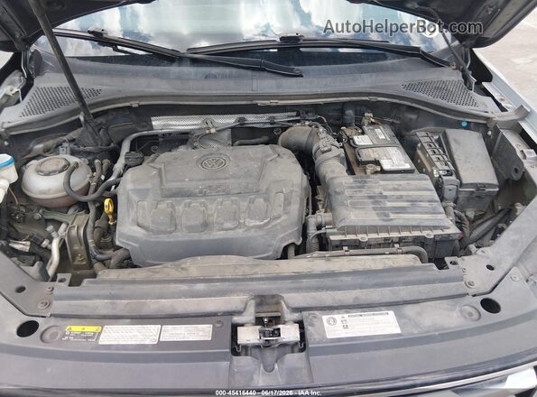 3VV2B7AX0JM169233 2018 VOLKSWAGEN TIGUAN Gray Widok z tyłu