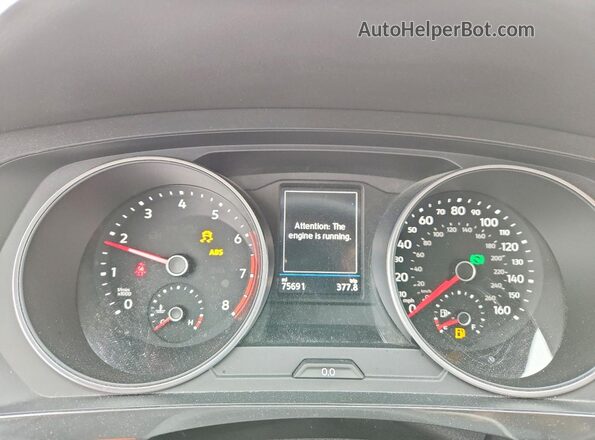 3VV2B7AX0JM205356 2018 VOLKSWAGEN TIGUAN Silver 