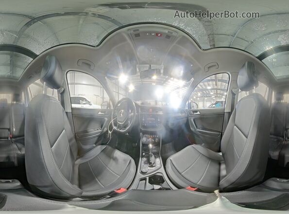 3VV2B7AX0JM220939 2018 VOLKSWAGEN TIGUAN Серый Панорамный вид салона 360°