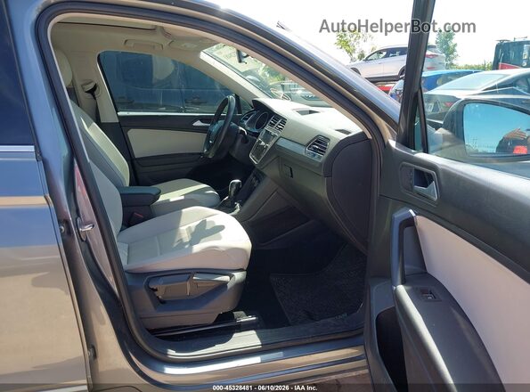 3VV2B7AX0LM096531 2020 VOLKSWAGEN TIGUAN Gray Вид салону спереду