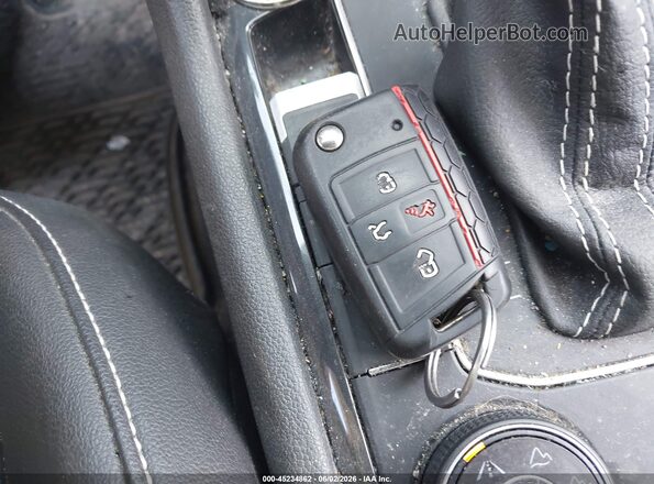 3VV2B7AX0MM047637 2021 VOLKSWAGEN TIGUAN Black Առջևի վահանակի տեսք