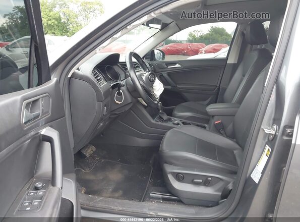 3VV2B7AX1KM008374 2019 VOLKSWAGEN TIGUAN Gray 