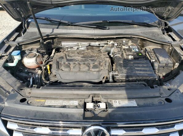 3VV2B7AX1LM058757 2020 VOLKSWAGEN TIGUAN Gray 