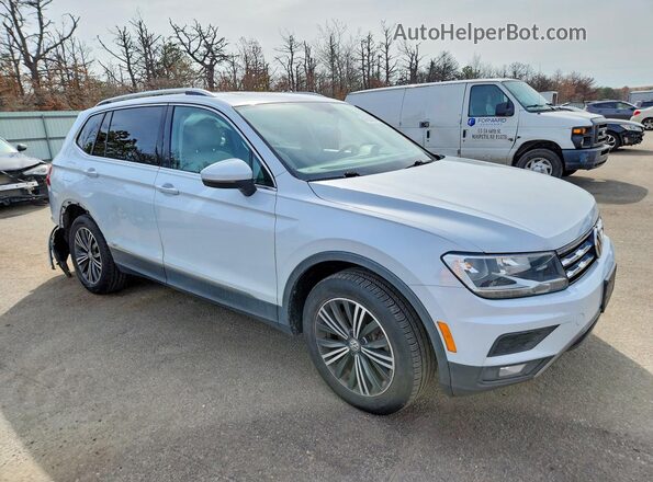 3VV2B7AX2JM040443 2018 VOLKSWAGEN TIGUAN White Przód prawy