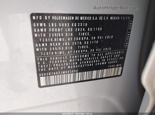3VV2B7AX2JM083650 2018 VOLKSWAGEN TIGUAN Silver Engine compartment view