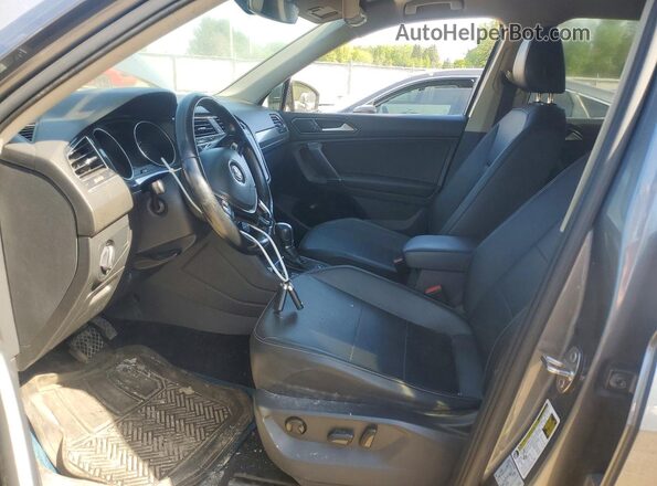 3VV2B7AX2JM185420 2018 VOLKSWAGEN TIGUAN Gray 