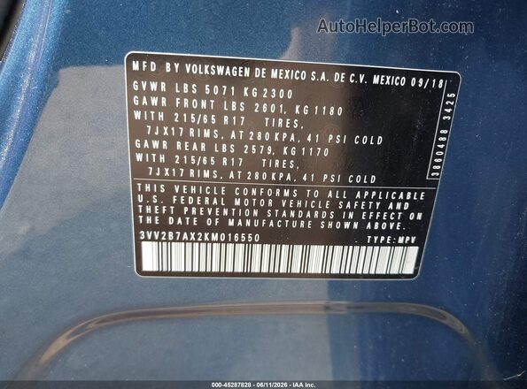 3VV2B7AX2KM016550 2019 VOLKSWAGEN TIGUAN Light Blue Widok komory silnika