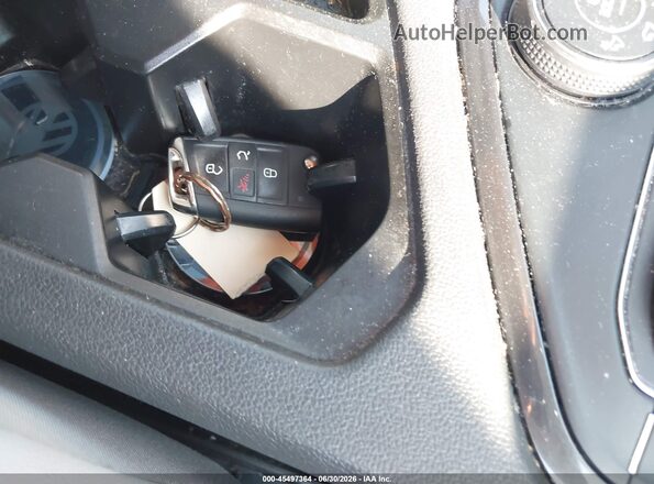3VV2B7AX2KM094469 2019 VOLKSWAGEN TIGUAN Red Առջևի վահանակի տեսք