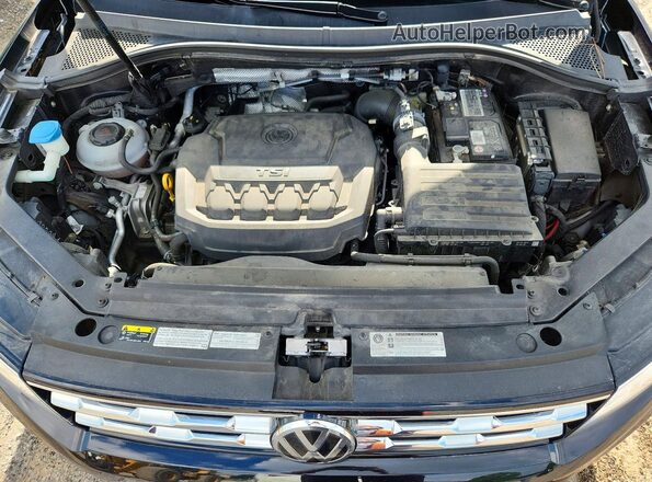 3VV2B7AX2LM024200 2020 VOLKSWAGEN TIGUAN Black Widok komory silnika