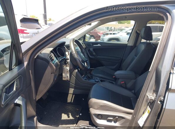 3VV2B7AX2LM035634 2020 VOLKSWAGEN TIGUAN Gray Սալոնի դիմացի տեսք