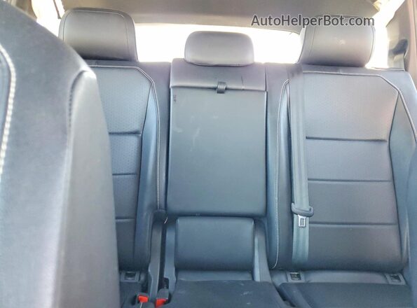 3VV2B7AX2MM150347 2021 VOLKSWAGEN TIGUAN White Հետևի նստատեղերի տեսք