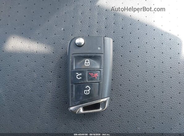 3VV2B7AX3JM113657 2018 VOLKSWAGEN TIGUAN Серый Вид панели приборов