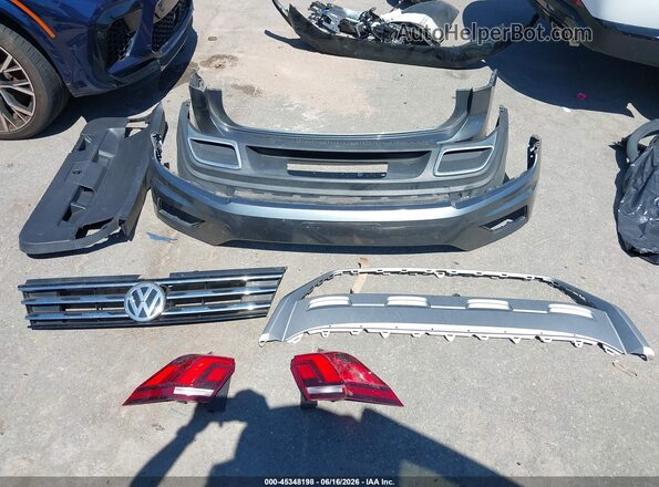3VV2B7AX3JM113657 2018 VOLKSWAGEN TIGUAN Серый Вид щитка приборов