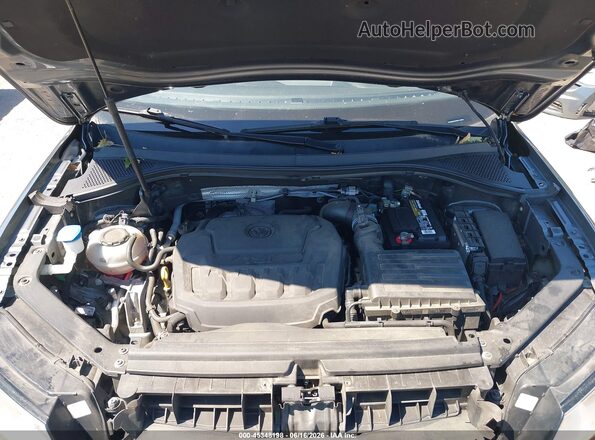 3VV2B7AX3JM113657 2018 VOLKSWAGEN TIGUAN Серый Вид сзади
