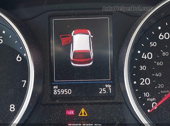 3VV2B7AX3JM113657 2018 VOLKSWAGEN TIGUAN Серый 