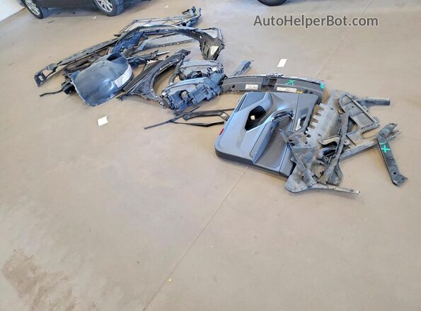 3VV2B7AX3JM196989 2018 VOLKSWAGEN TIGUAN Black Widok naklejki z numerem VIN