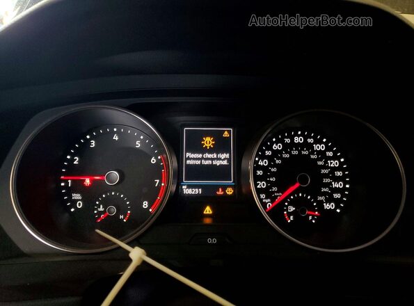 3VV2B7AX3JM196989 2018 VOLKSWAGEN TIGUAN Black Widok zestawu wskaźników